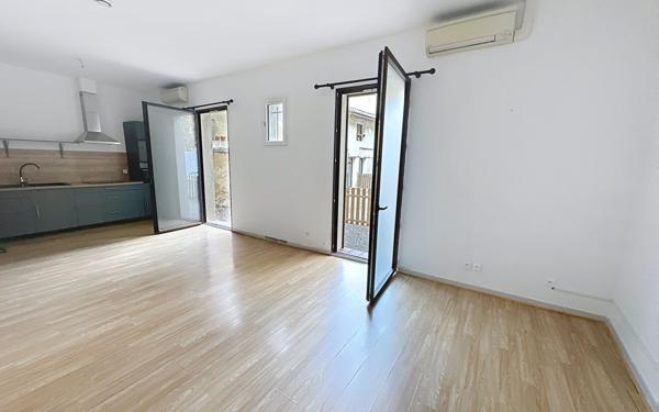 Appartement à vendre    4 pièces • 126 m2 Avignon