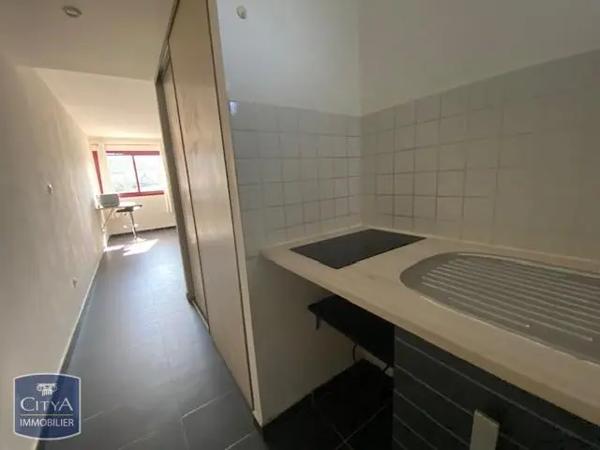Appartement à louer 1 pièce 25.14m² Le Tampon (97430)