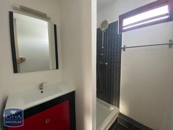Appartement à louer 1 pièce 25.14m² Le Tampon (97430)