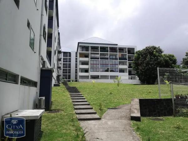Appartement à louer 1 pièce 25.14m² Le Tampon (97430)