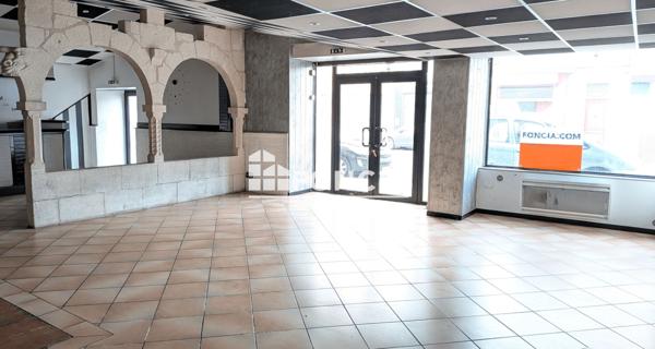 À vendre Maison 8 pièces 223 m² - Périgueux 24000