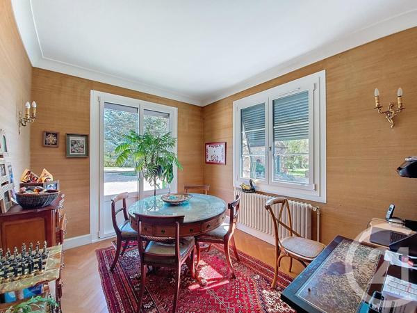 Maison à vendre  7 pièces - 230,31 m2 AIGUEPERSE - 63