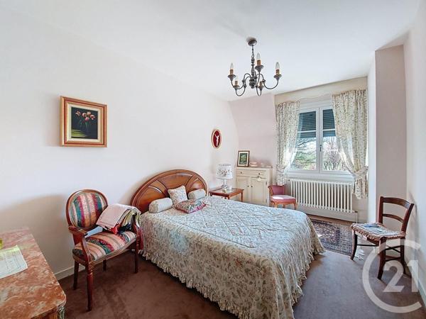 Maison à vendre  7 pièces - 230,31 m2 AIGUEPERSE - 63