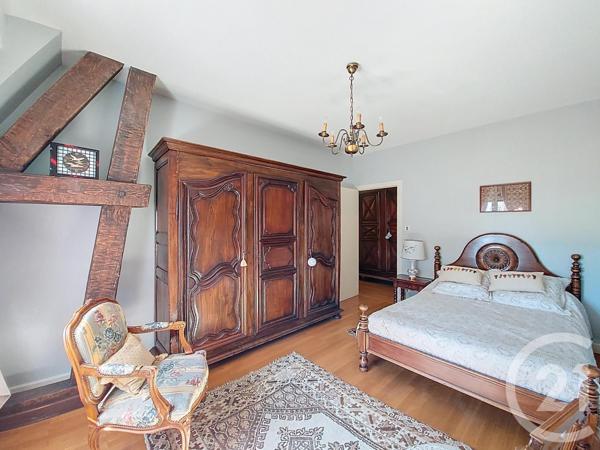 Maison à vendre  7 pièces - 230,31 m2 AIGUEPERSE - 63