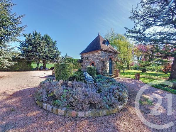 Maison à vendre  7 pièces - 230,31 m2 AIGUEPERSE - 63