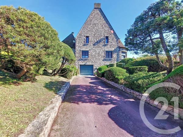 Maison à vendre  7 pièces - 230,31 m2 AIGUEPERSE - 63