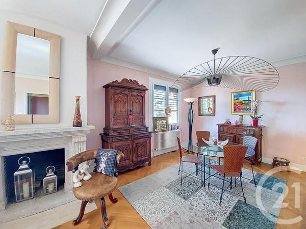 Maison à vendre  7 pièces - 230,31 m2 AIGUEPERSE - 63