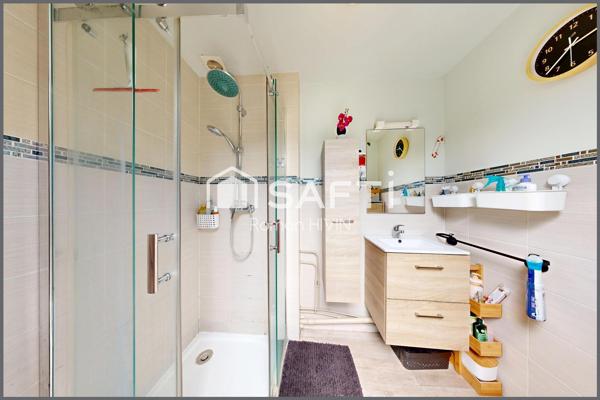 Maison familiale avec 4 chambres et jardin