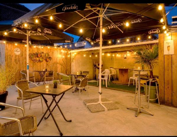 Fond de commerce Bar, Tabac, FDJ, PMU  avec très belle terrasse extérieure,