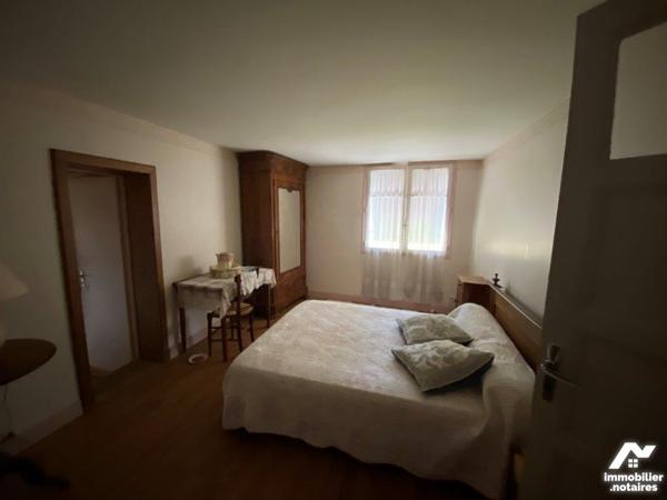 MIRANDE (32) à 8min, belle Gasconne double-corps et Gite sur 11566m² (poss 5ha en sus)