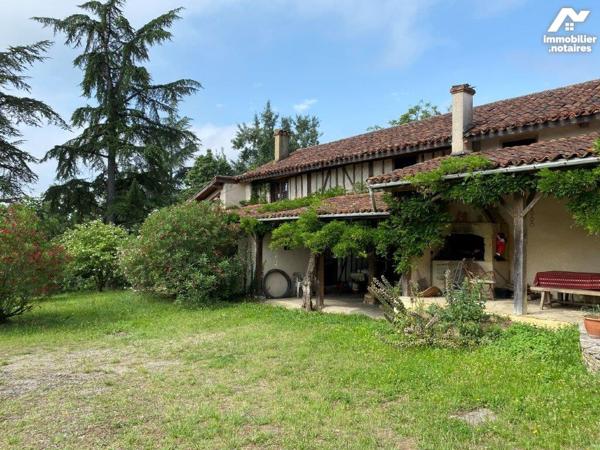MIRANDE (32) à 8min, belle Gasconne double-corps et Gite sur 11566m² (poss 5ha en sus)