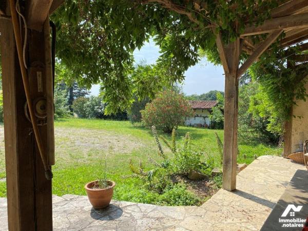 MIRANDE (32) à 8min, belle Gasconne double-corps et Gite sur 11566m² (poss 5ha en sus)