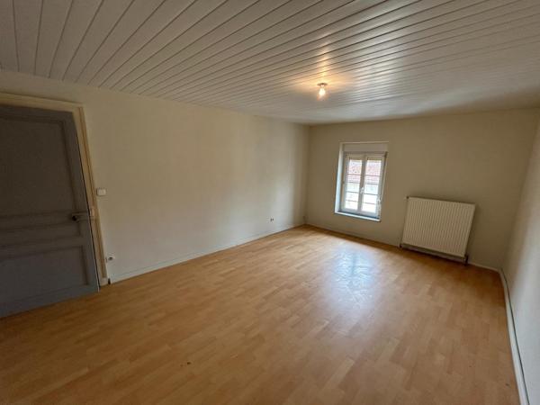 Maison 5 pièces sans jardin, bon rendement locatif