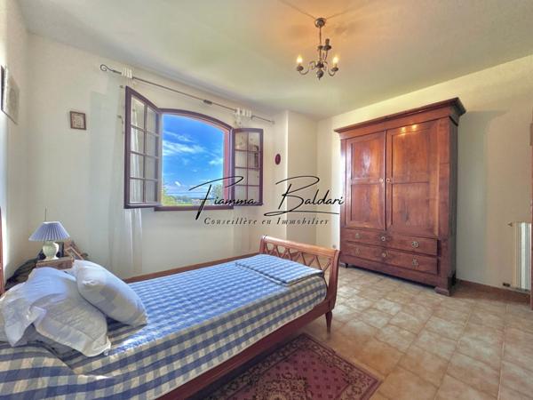 À vendre Villa 7 pièces de 205 m², Terrain 2 700 m², Havre de paix, Folelli, Penta di Casinca, Haute-Corse (20)