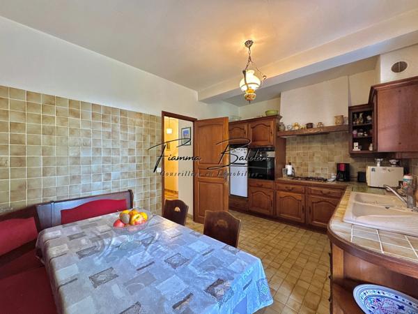 À vendre Villa 7 pièces de 205 m², Terrain 2 700 m², Havre de paix, Folelli, Penta di Casinca, Haute-Corse (20)