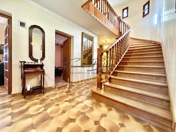 À vendre Villa 7 pièces de 205 m², Terrain 2 700 m², Havre de paix, Folelli, Penta di Casinca, Haute-Corse (20)