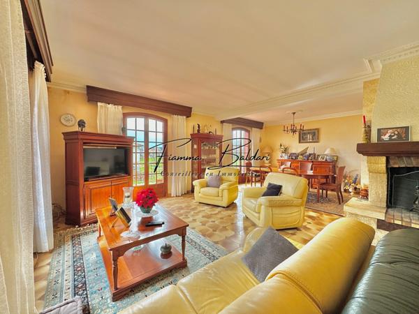 À vendre Villa 7 pièces de 205 m², Terrain 2 700 m², Havre de paix, Folelli, Penta di Casinca, Haute-Corse (20)