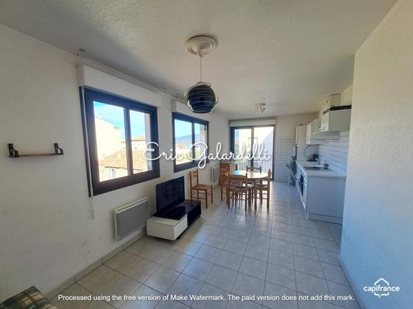 Propriano : Charmant duplex lumineux de 3 pièces sur cour à deux pas des ports