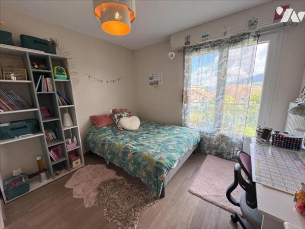 APPARTEMENT TYPE 4 / BALCONS / PARKING / CAVE