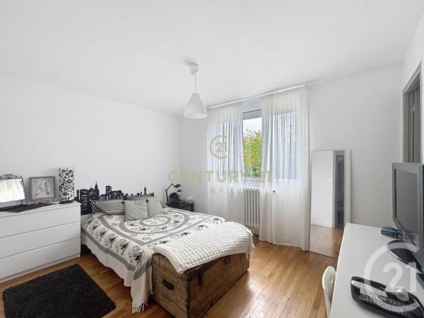 Maison à vendre  5 pièces - 124,08 m2 NOISY LE GRAND - 93