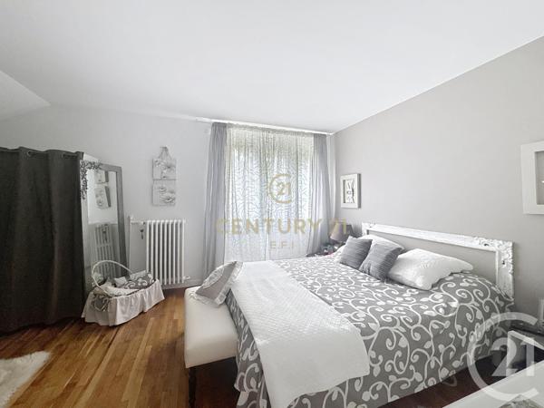 Maison à vendre  5 pièces - 124,08 m2 NOISY LE GRAND - 93