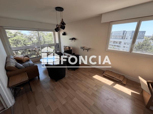 Location Appartement 4 pièces 85.78 m² - 5/7 RUE DE PROVENCE Poitiers 86000
