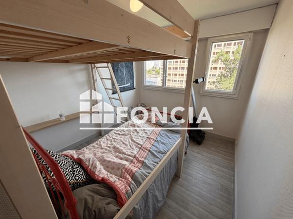 Location Appartement 4 pièces 85.78 m² - 5/7 RUE DE PROVENCE Poitiers 86000