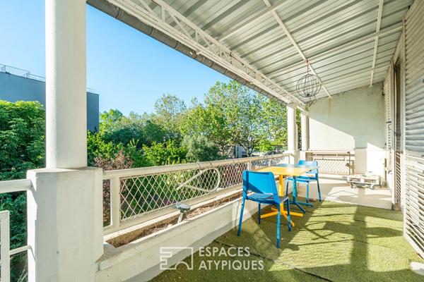 Duplex avec jardin et balcons