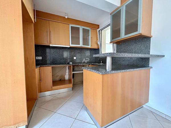 Appartement Poissy 3 pièce(s) 48.66 m2 Loyer 1 020 €/mois charges comprises **  - Référence  9240