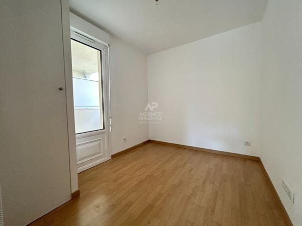 Appartement Poissy 3 pièce(s) 48.66 m2 Loyer 1 020 €/mois charges comprises **  - Référence  9240
