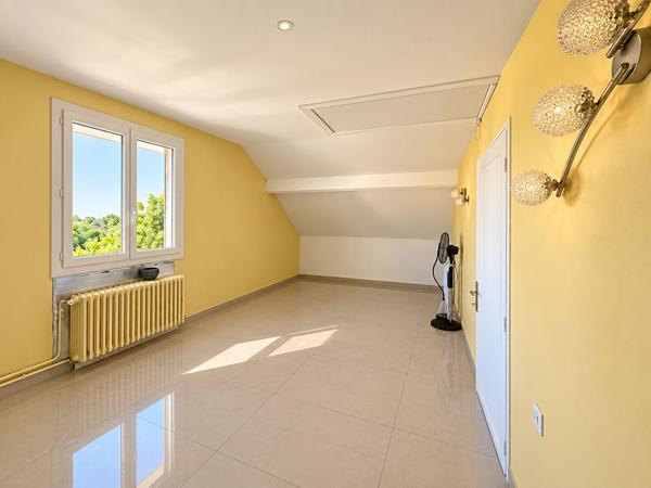 Maison Lèves 7 pièces 137 m2