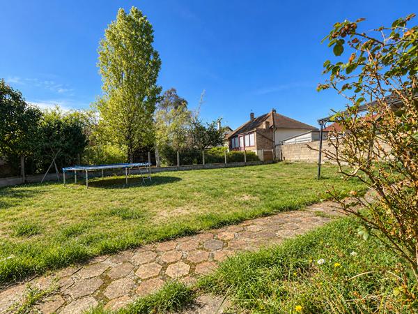Maison Lèves 7 pièces 137 m2