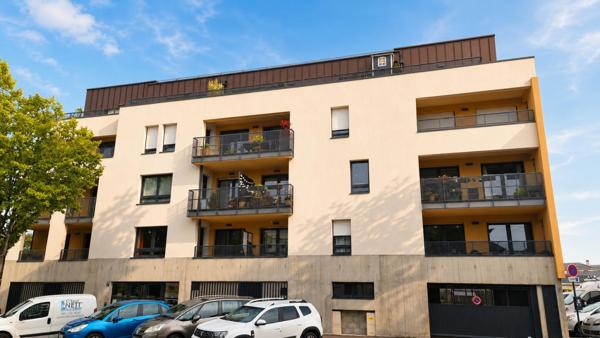 Appartement Angers 2 pièce(s) de 2023 loué avec loggia et parking