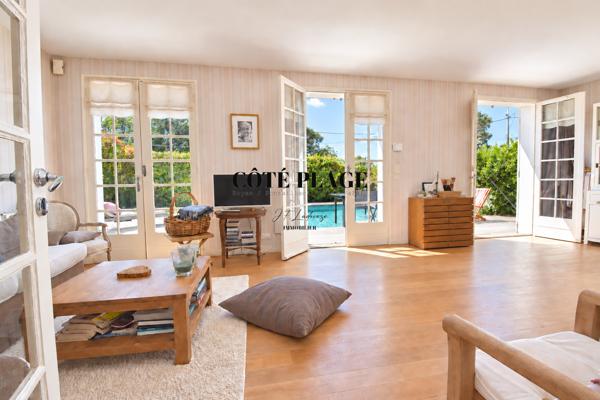 VAUX/MER - Élégante villa avec piscine, proche plage - AU PRIX de 1.199.500€ HAI