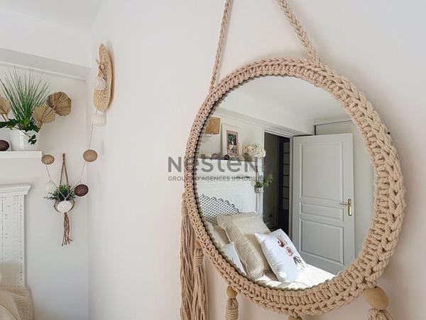 Magnifique villa de près de 300m2 sur plus de 8000m2 de terrain au calme absolu et sans aucun vis à vis