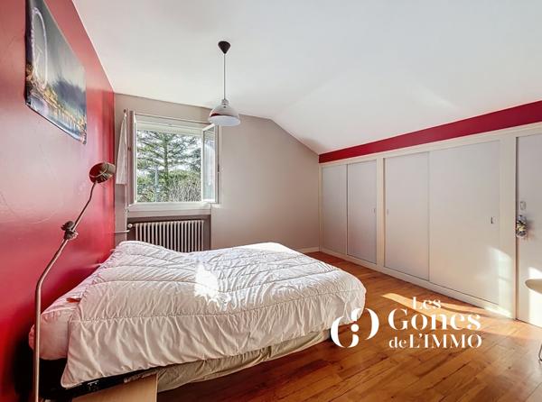 Maison 6 pièce(s) 4 chambre(s) 144 m²