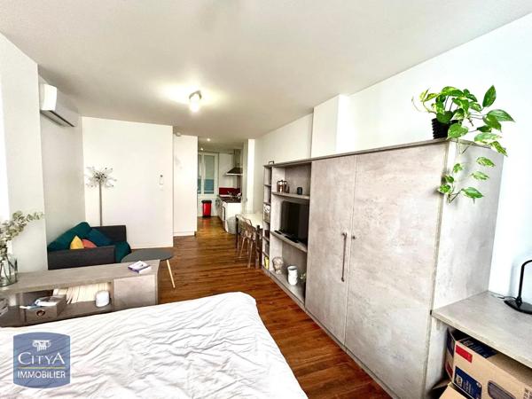 Appartement à louer 1 pièce 31.97m² Albi (81000)