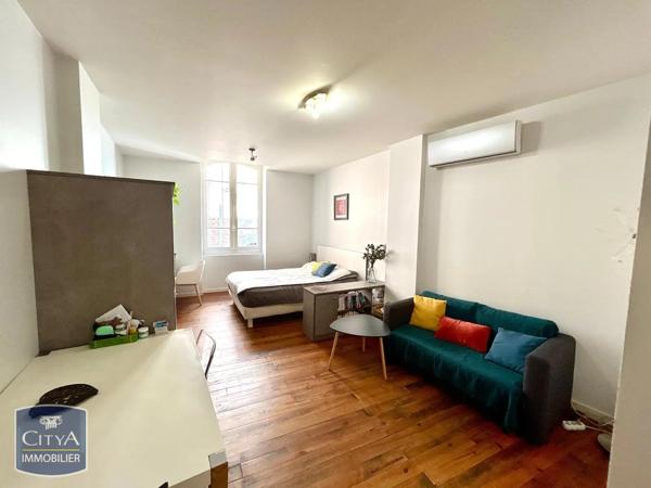 Appartement à louer 1 pièce 31.97m² Albi (81000)