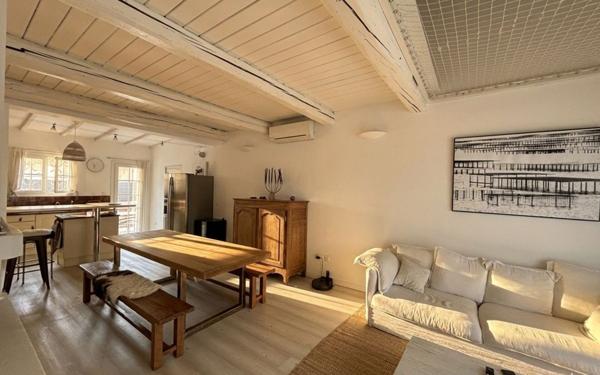 Maison à vendre    4 pièces • 120 m2 Balaruc-le-Vieux