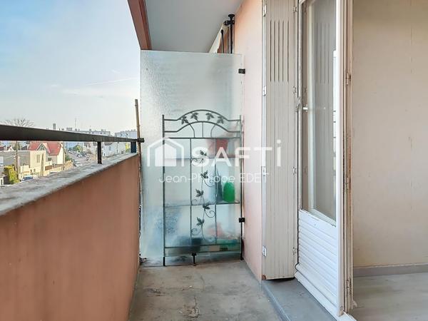 Agréable T2 dans résidence bien entretenue