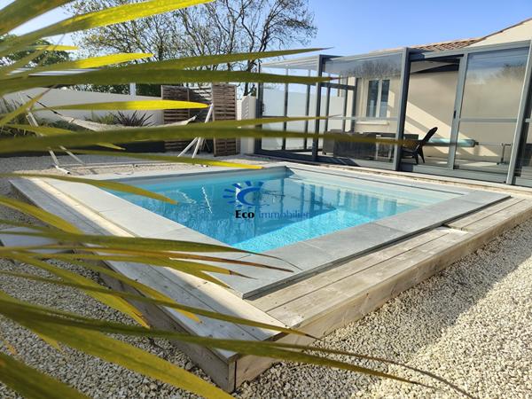 ENSEMBLE IMMOBILIER 144 M² PISCINE JARDIN VERANDA  Lagord