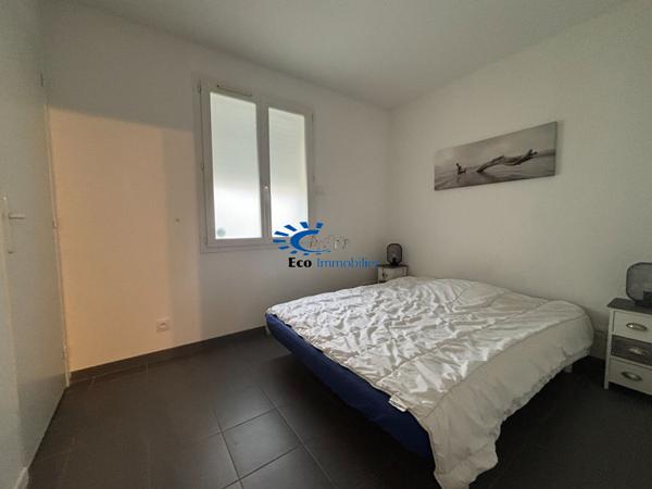 ENSEMBLE IMMOBILIER 144 M² PISCINE JARDIN VERANDA  Lagord