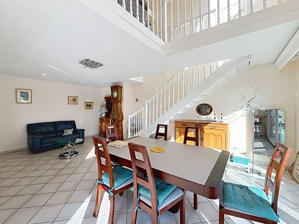 À vendre - Duplex de 135 m² avec vue imprenable sur la Seine