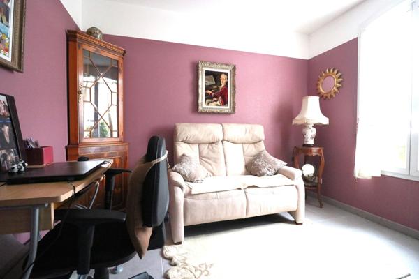 La Roque, appartement T3 avec terrasse et garage