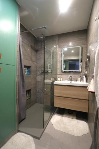 La Roque, appartement T3 avec terrasse et garage