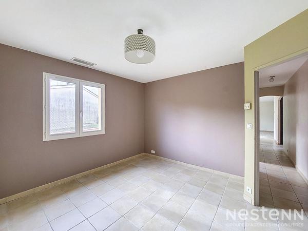 A Vendre Maison contemporaine de plain-pied de 107 m² avec garage, terrasse et jardin