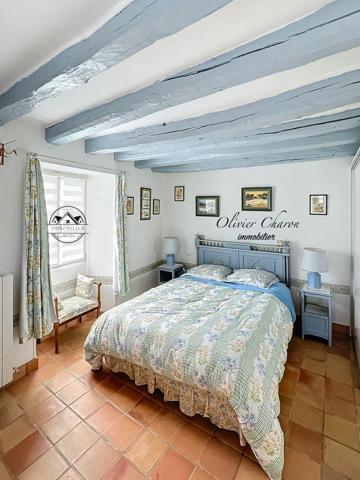 Joigny (89300) Proche Joigny Propriété 10 pièces de 392m2 sur 2309m2 de terrain