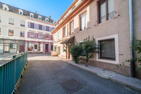 Investissement clé en main studio + mezzanine cœur de mulhouse