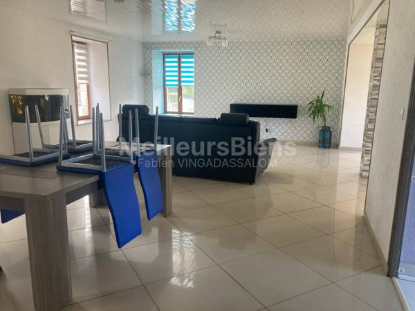 PROPRIETE EN PIERRE DE TAILLE DE 257 M2- 650m2 DE TERRAIN