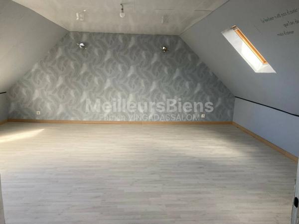 PROPRIETE EN PIERRE DE TAILLE DE 257 M2- 650m2 DE TERRAIN